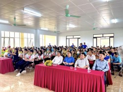 "CHƯƠNG TRÌNH VÒNG TAY YÊU THƯƠNG" CHÀO MỪNG 26 NĂM NGÀY KHUYẾT TẬT VIỆT NAM