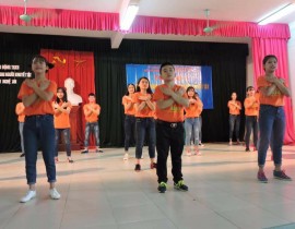 quoc-te-khuyet-tat-2017.jpg